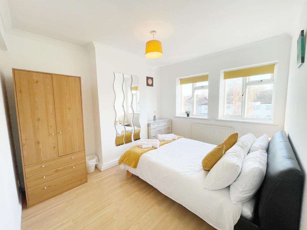 グレーブゼンド3 Bed Duplex Flat, Free Wifi & Netflix, Ideal For Contractorsアパートメント エクステリア 写真
